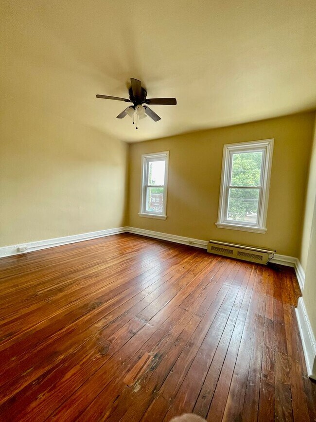 Foto del edificio - PHA Welcomed