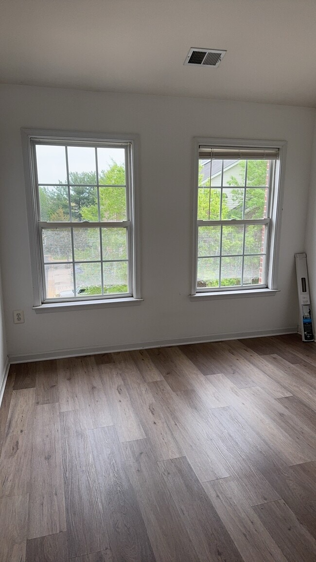 Building Photo - 4122 Dallas Hutchison St