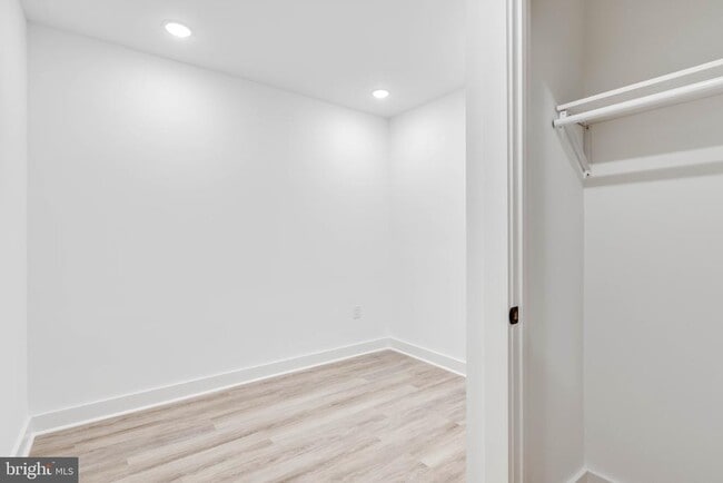 Foto del edificio - 2331 N 16th St