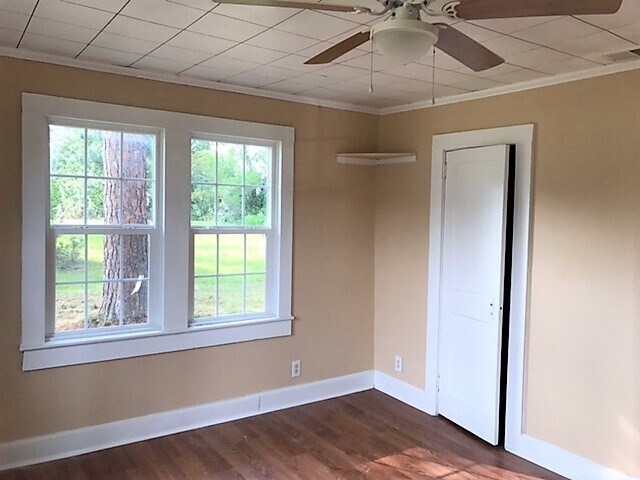 Foto del edificio - 107 Laircey St