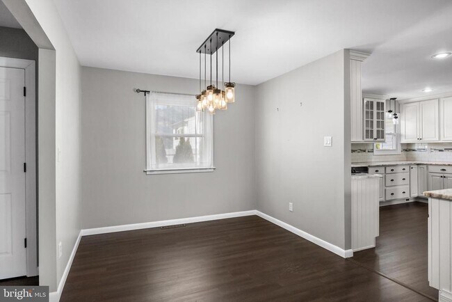 Foto del edificio - 2211 New Albany Rd