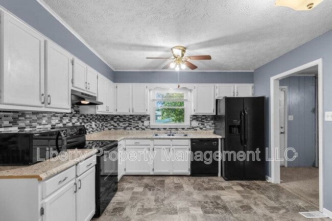 Building Photo - 6799 Buttermere Dr