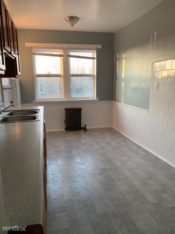 Building Photo - 4649 N Elston Ave
