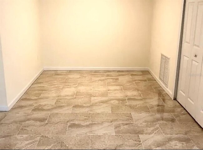 Foto del edificio - 510 Mistletoe Ct