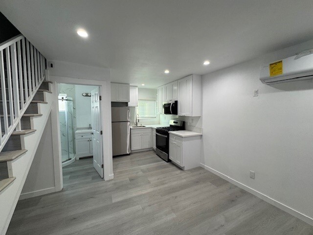 Foto del edificio - 14113 Shoup Ave