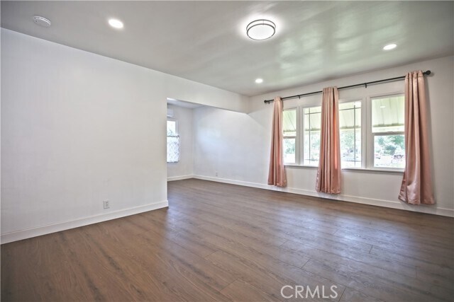 Foto del edificio - 405 W Wells St