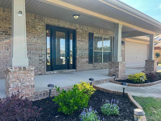 Building Photo - 6017 Blair Cir