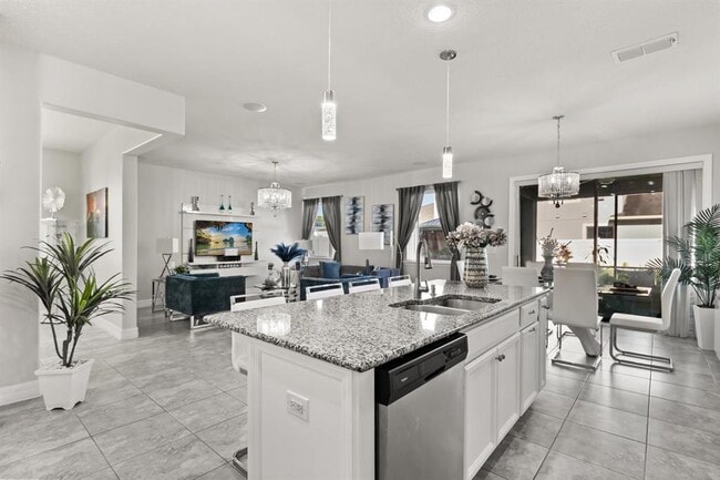 Building Photo - 2417 Chateau Lp