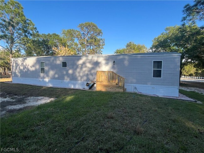 Foto del edificio - 4850 Pioneer 16th St