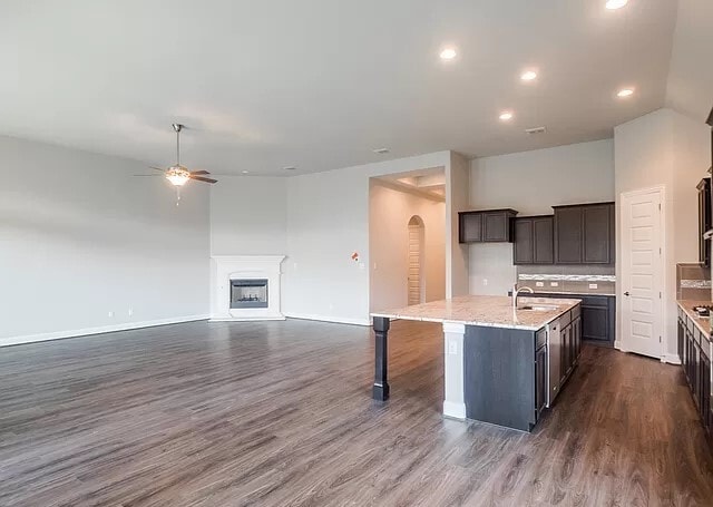 Building Photo - 12823 Florianne