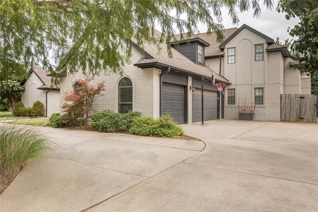 Foto del edificio - 916 Gleneagles Dr