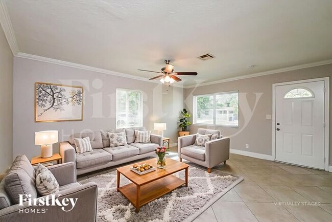 Foto del edificio - 1128 NW 7th Terrace