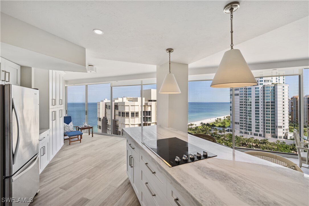 Foto principal - 4041 Gulf Shore Blvd N