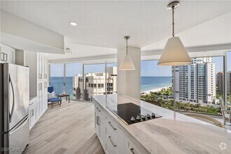 Building Photo - 4041 Gulf Shore Blvd N