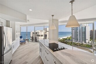 Building Photo - 4041 Gulf Shore Blvd N