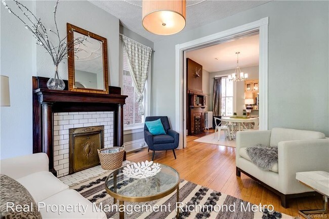 Foto del edificio - 3 br, 1.5 bath House - 3318 East Broad Street