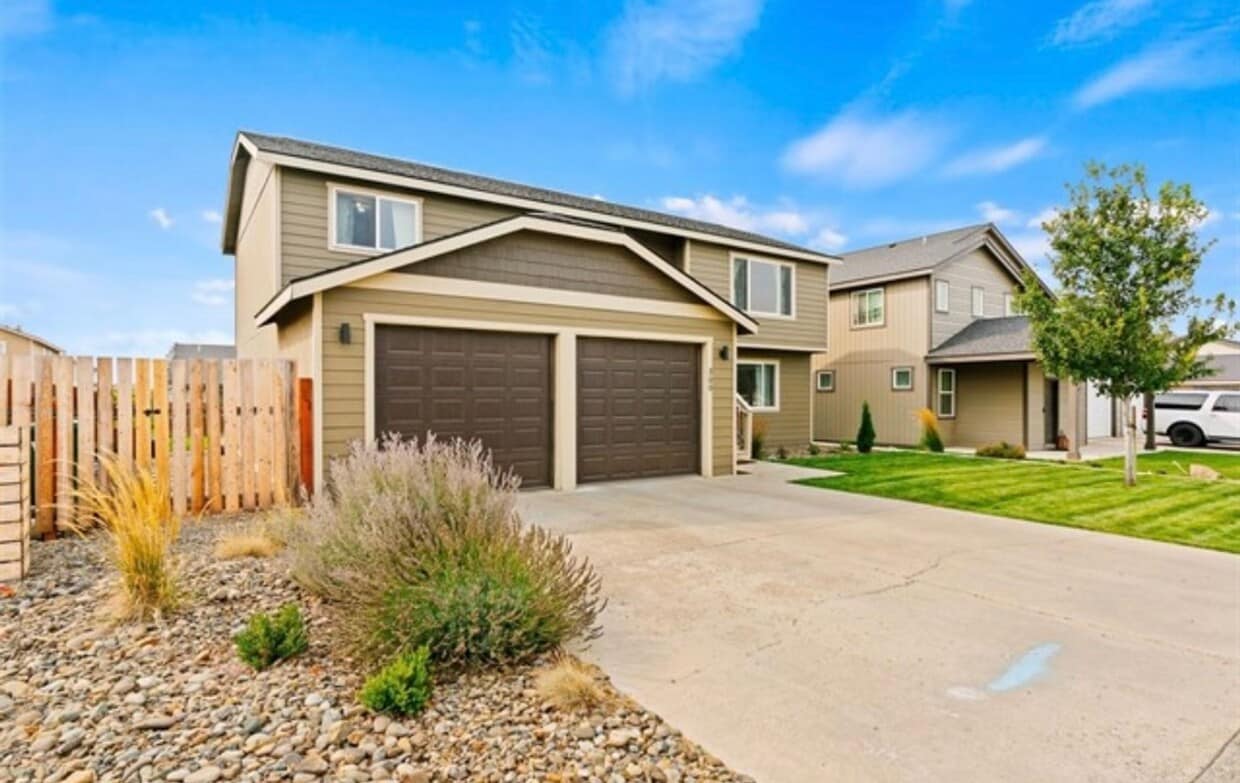 Foto principal - Newly Renovated & Ready to Impress!