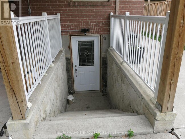 Photo du bâtiment - 69 Whitley Ave
