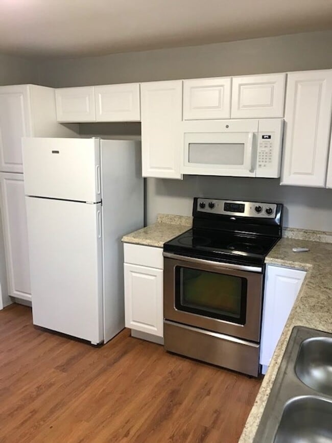 Foto del edificio - 3 Bedroom 1 Bathroom Single Family Home! A...
