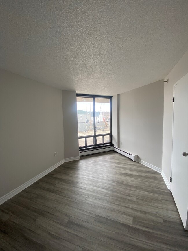 Building Photo - WELCOME TO THE SEACOAST TOWER - ONE BEDROOM APARTMENT AVAILABLE