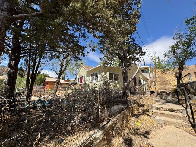 Foto del edificio - 1BR/1BA 740 sq.ft. SHORT TERM RENTAL in Old Bisbee, AZ