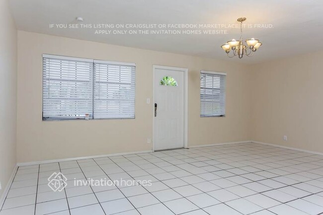 Foto del edificio - 3700 SW 16th Ct