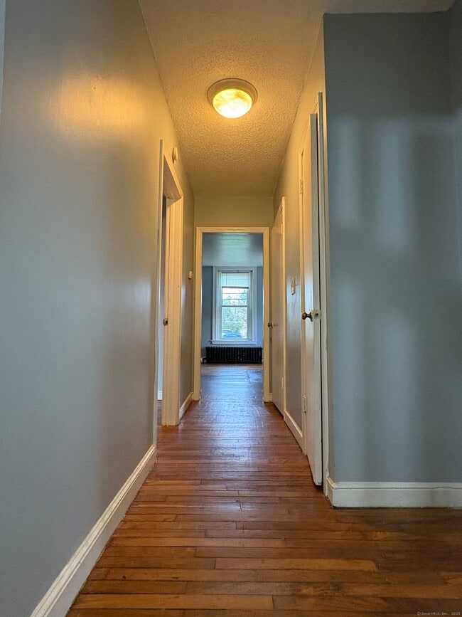 Building Photo - 449 Newfield St