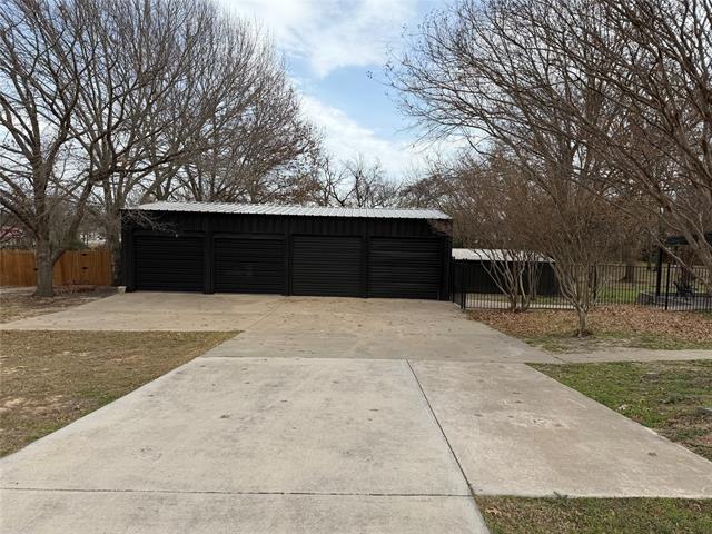 Building Photo - 1010 Vine St