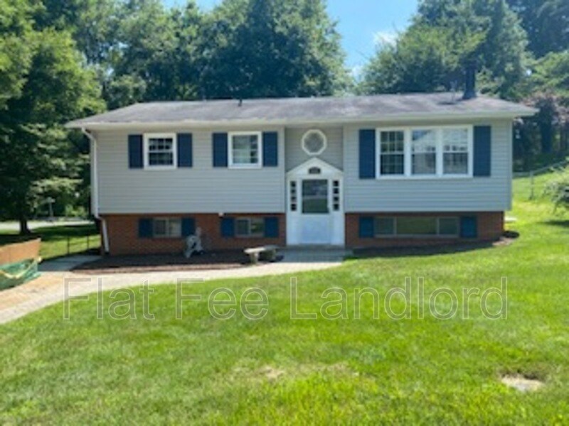 9405 2nd St N, Laurel, MD 20723 Townhome Rentals in Laurel MD