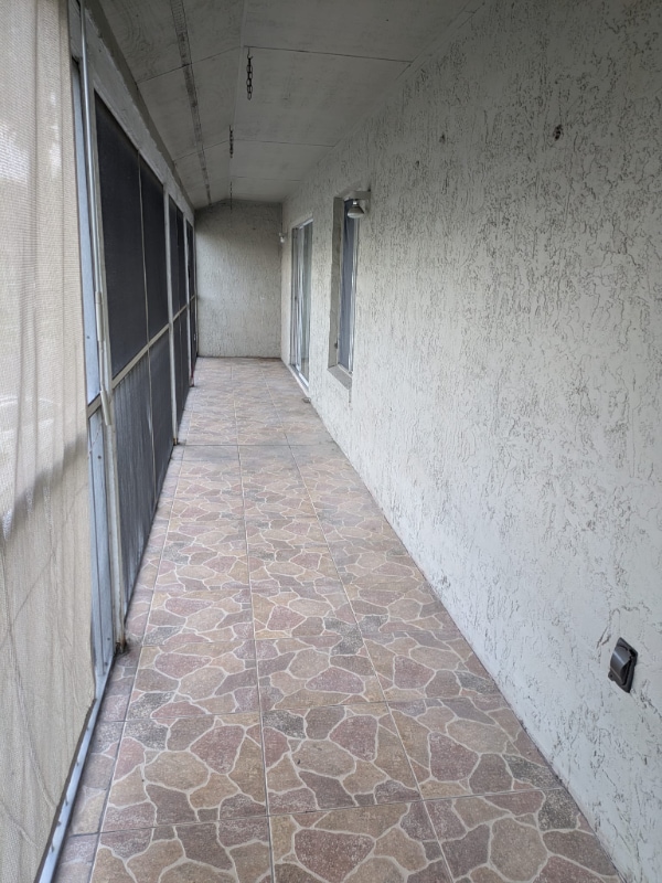 Foto del edificio - 4369 White Pine Ave