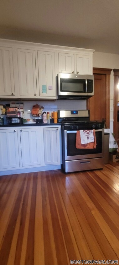 Primary Photo - 258 Boston Ave