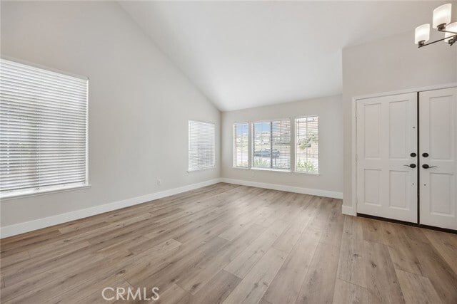 Foto del edificio - 1427 E Cisneros Ln