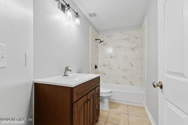 Building Photo - 3769 August Crossing Ct