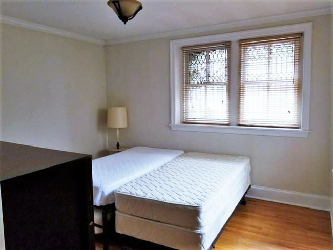 Foto del edificio - 1714 Pine St
