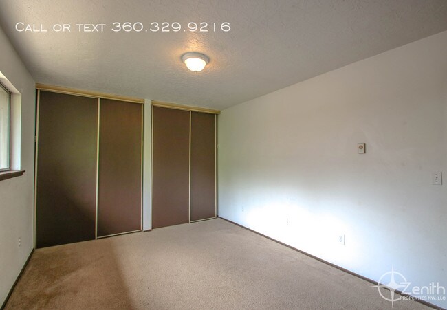 Building Photo - 2611 Neals Ln