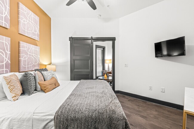 Foto del edificio - 700 14th St NW