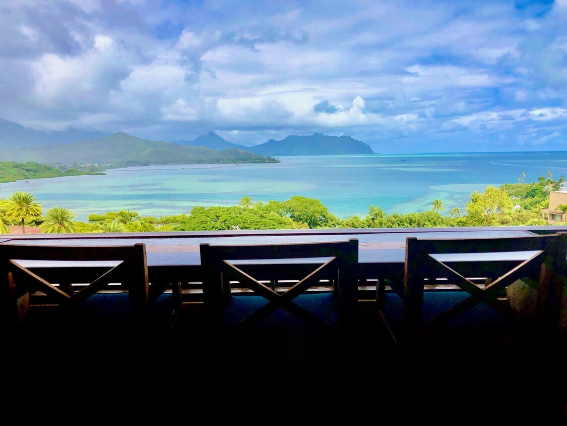 Foto principal - Three Bedroom Penthouse Townhome with beau...