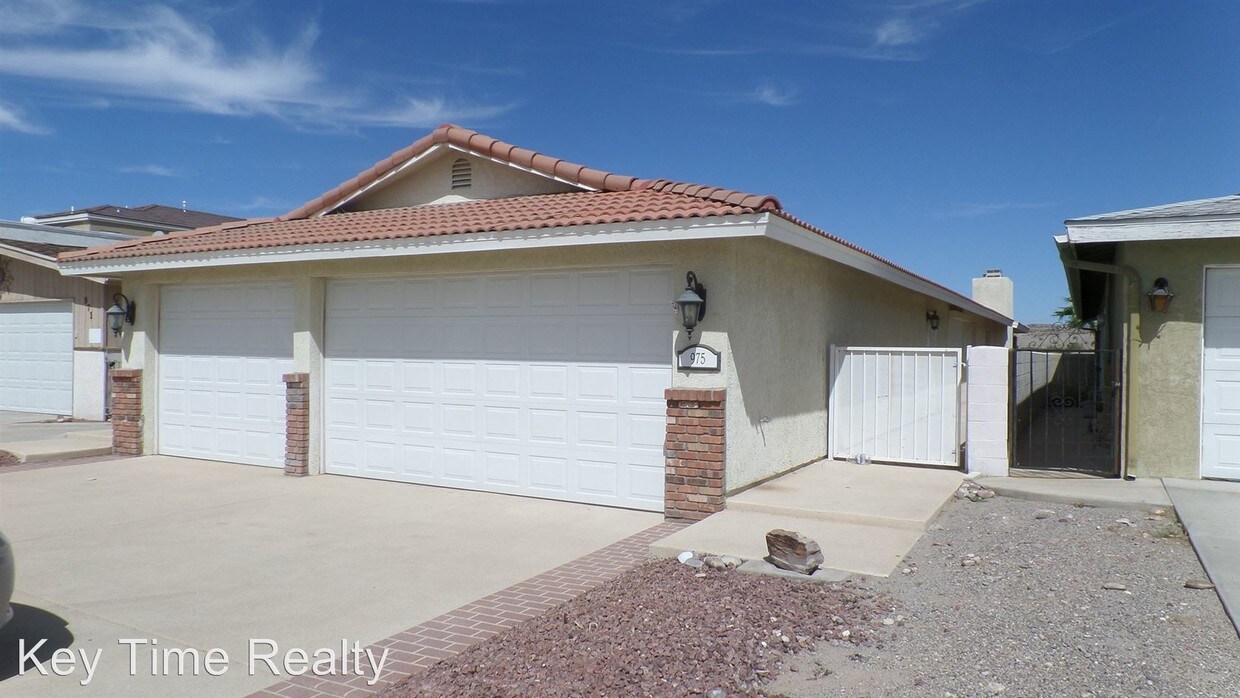 Foto principal - 3 br, 3 bath House - 975 Riverfront Dr