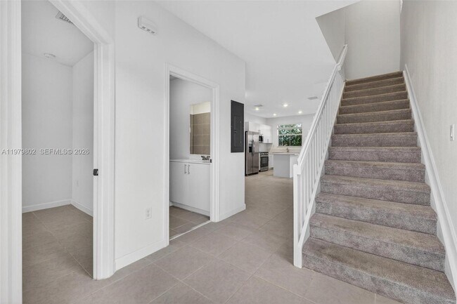 Foto del edificio - 2650 SE 29th St