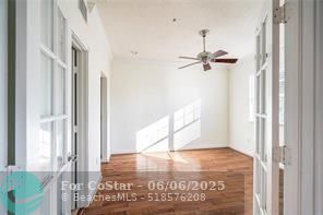 Building Photo - 5980 W Sample Rd