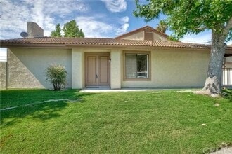 Building Photo - 18125 Maplegrove Cir