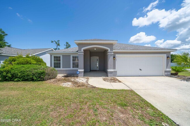 Foto del edificio - 3402 Cherry Ridge Rd