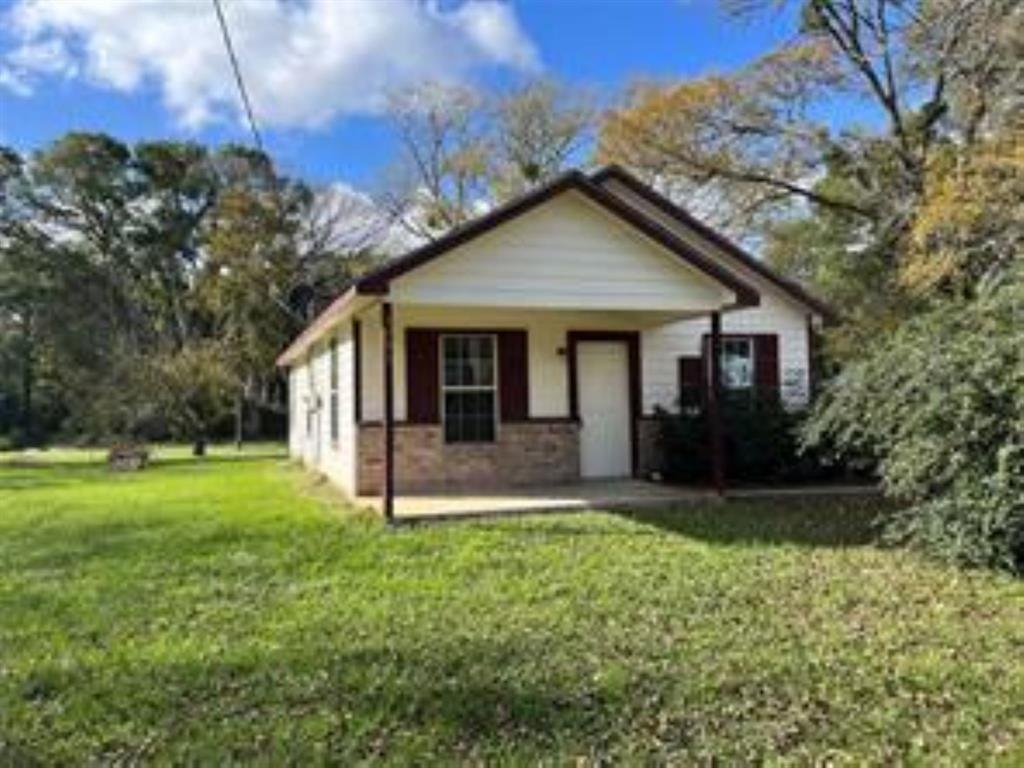 Foto principal - 1131 W Front St