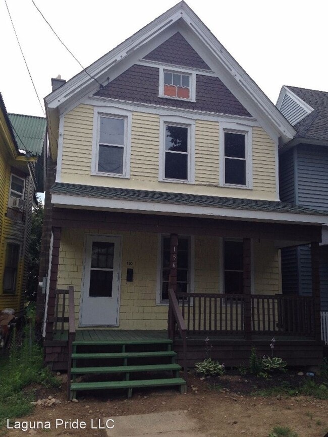 Building Photo - 4 br, 1.5 bath House - 150 E 3rd ST