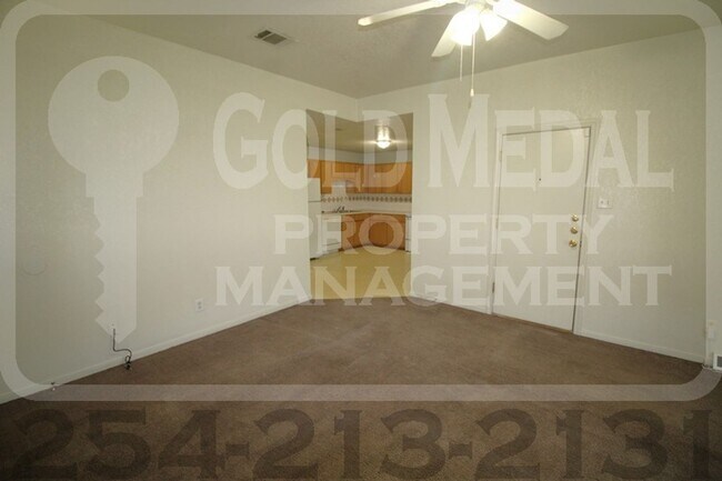 Building Photo - 1710 Aztec Trace