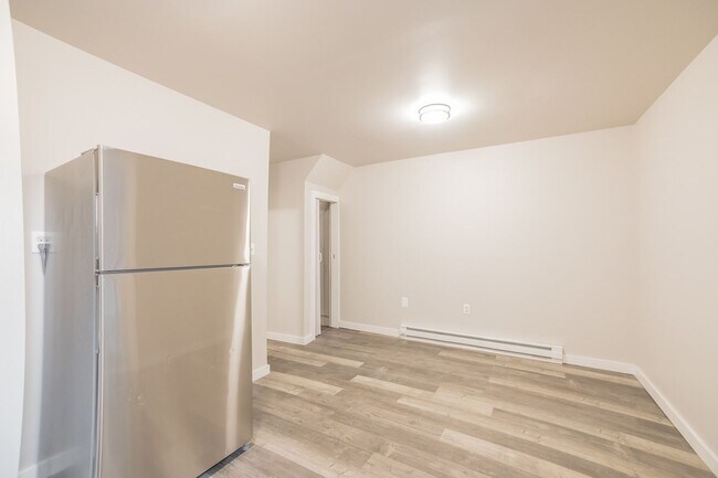 Foto del edificio - 5536 Chester Ave