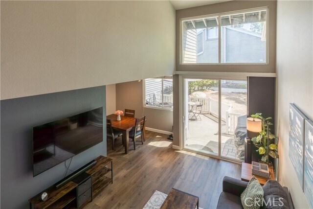 Foto del edificio - 25441 Pine Creek Ln