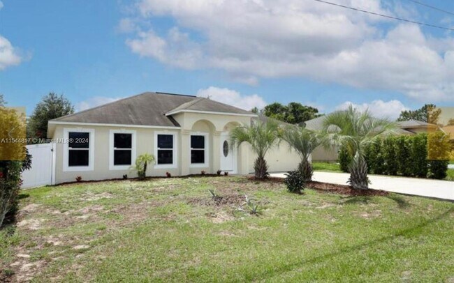 Building Photo - 330 Kingfish Dr