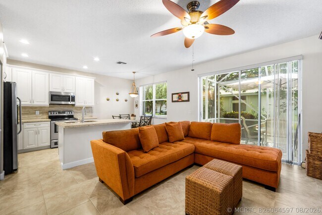 Foto del edificio - 5106 Heron Ct