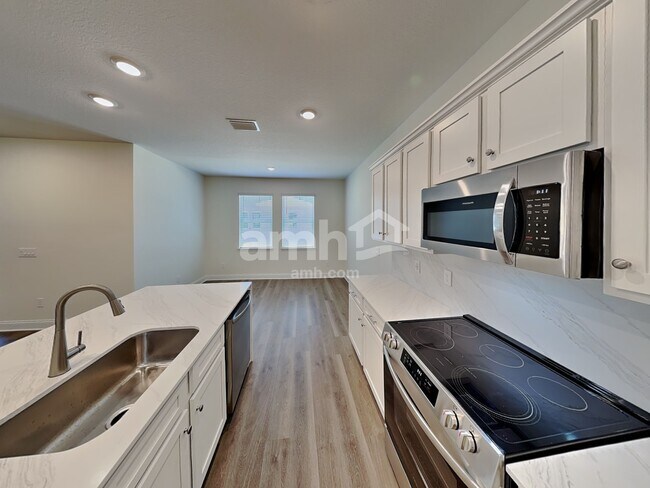 Foto del edificio - 1015 Grafton Ridge Dr